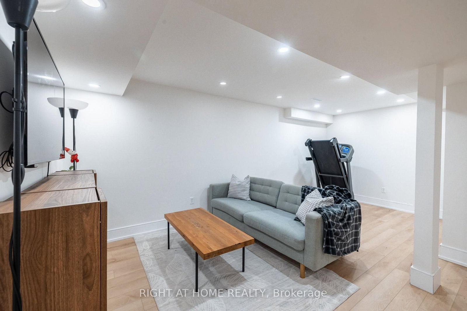 604 Lumberton Crescent • Mississauga, ON photo 25