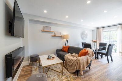 604 Lumberton Crescent • Mississauga, ON photo 6