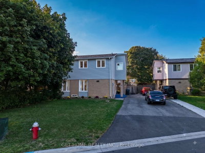 5 Huronia Court • Brampton, ON photo 2