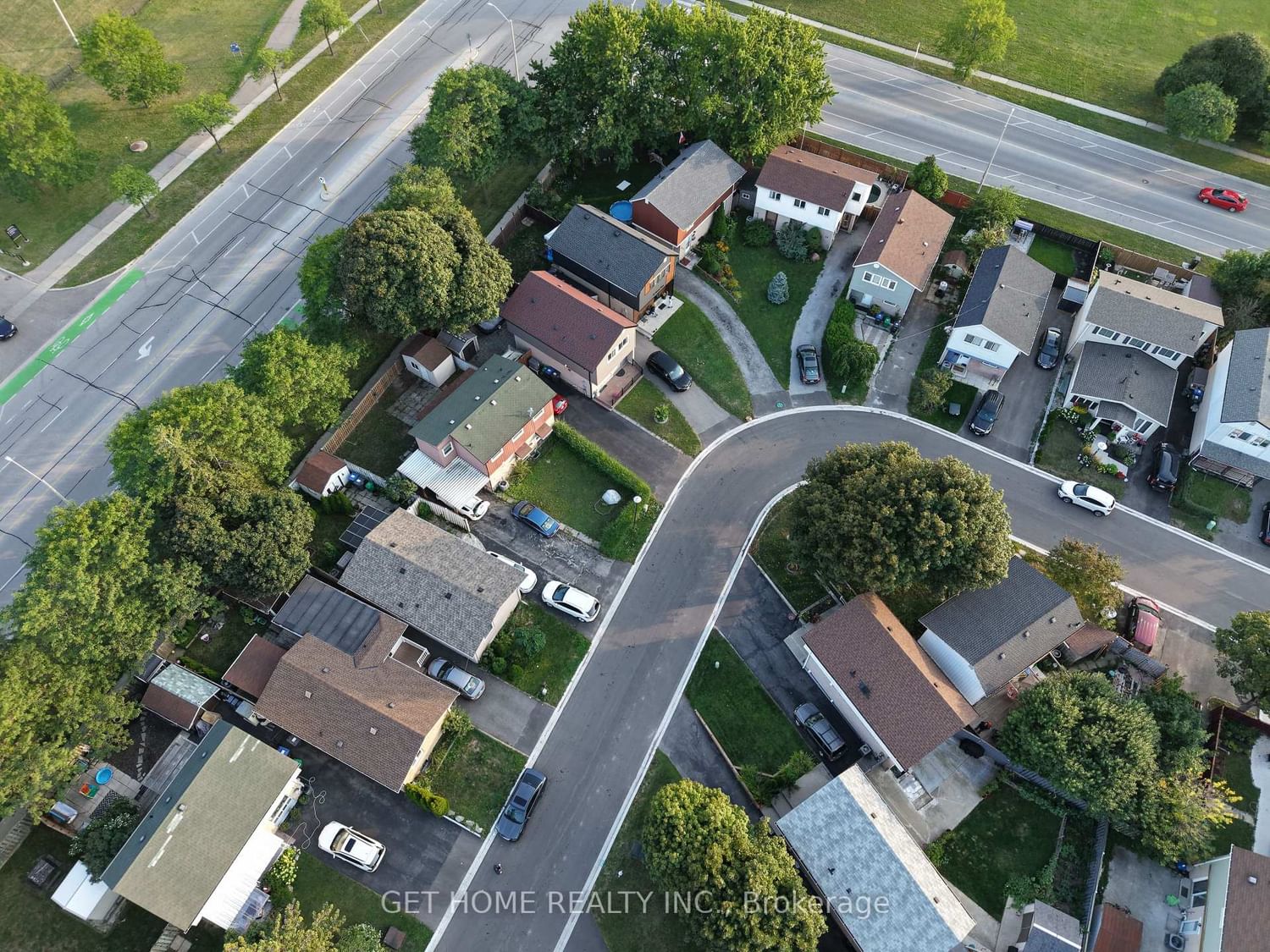5 Huronia Court • Brampton, ON photo 32