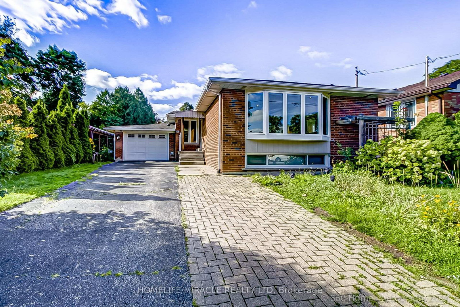 30 Fallowfield Road • Toronto, ON photo 24