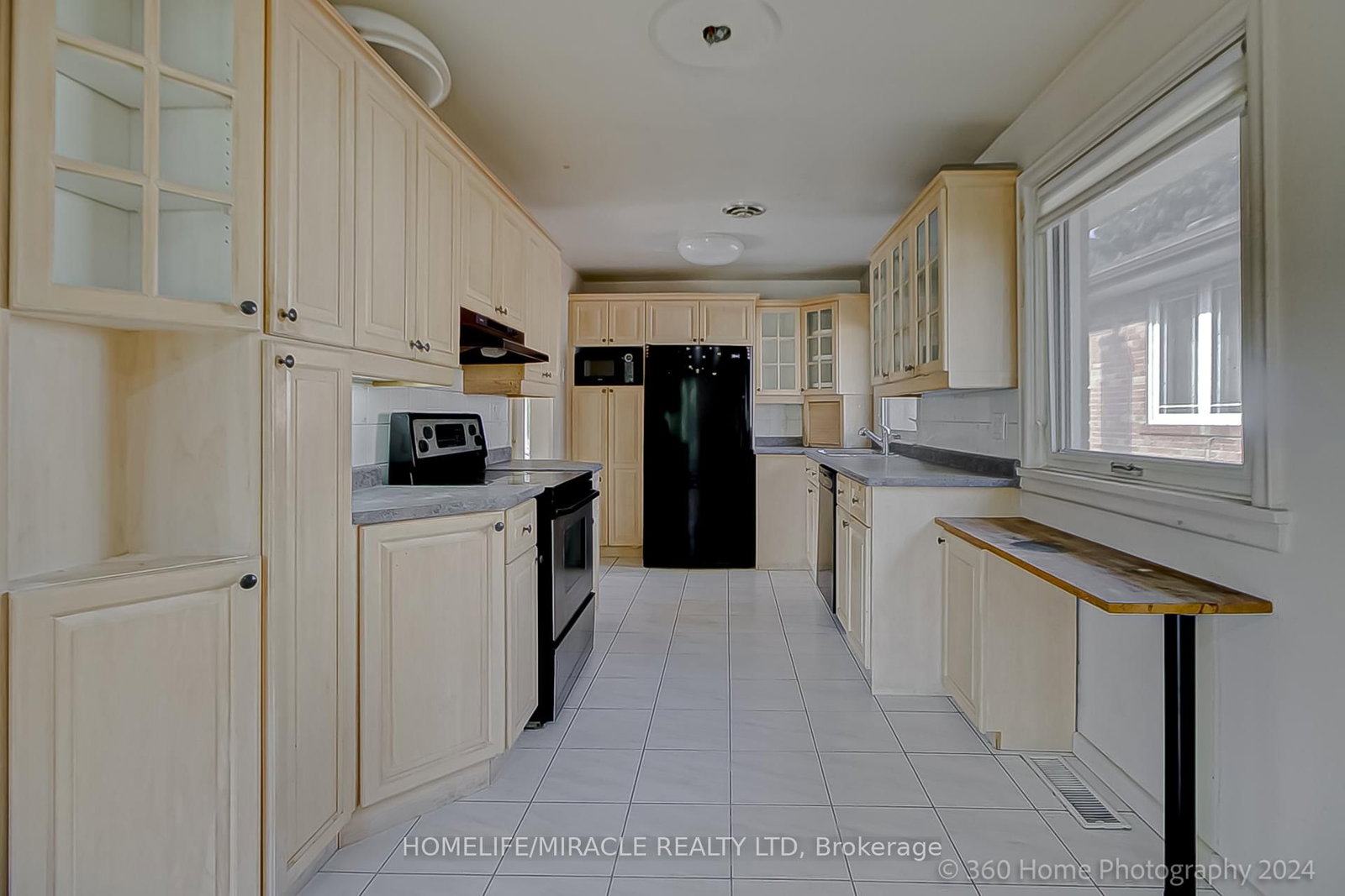 30 Fallowfield Road • Toronto, ON photo 7