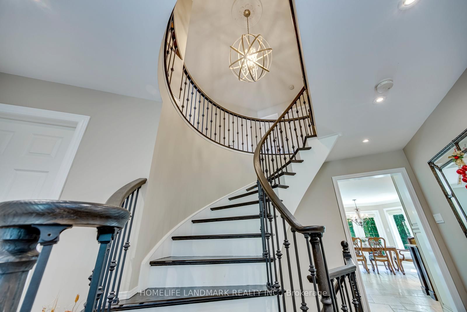 1248 Bowman Drive • Oakville, ON photo 20