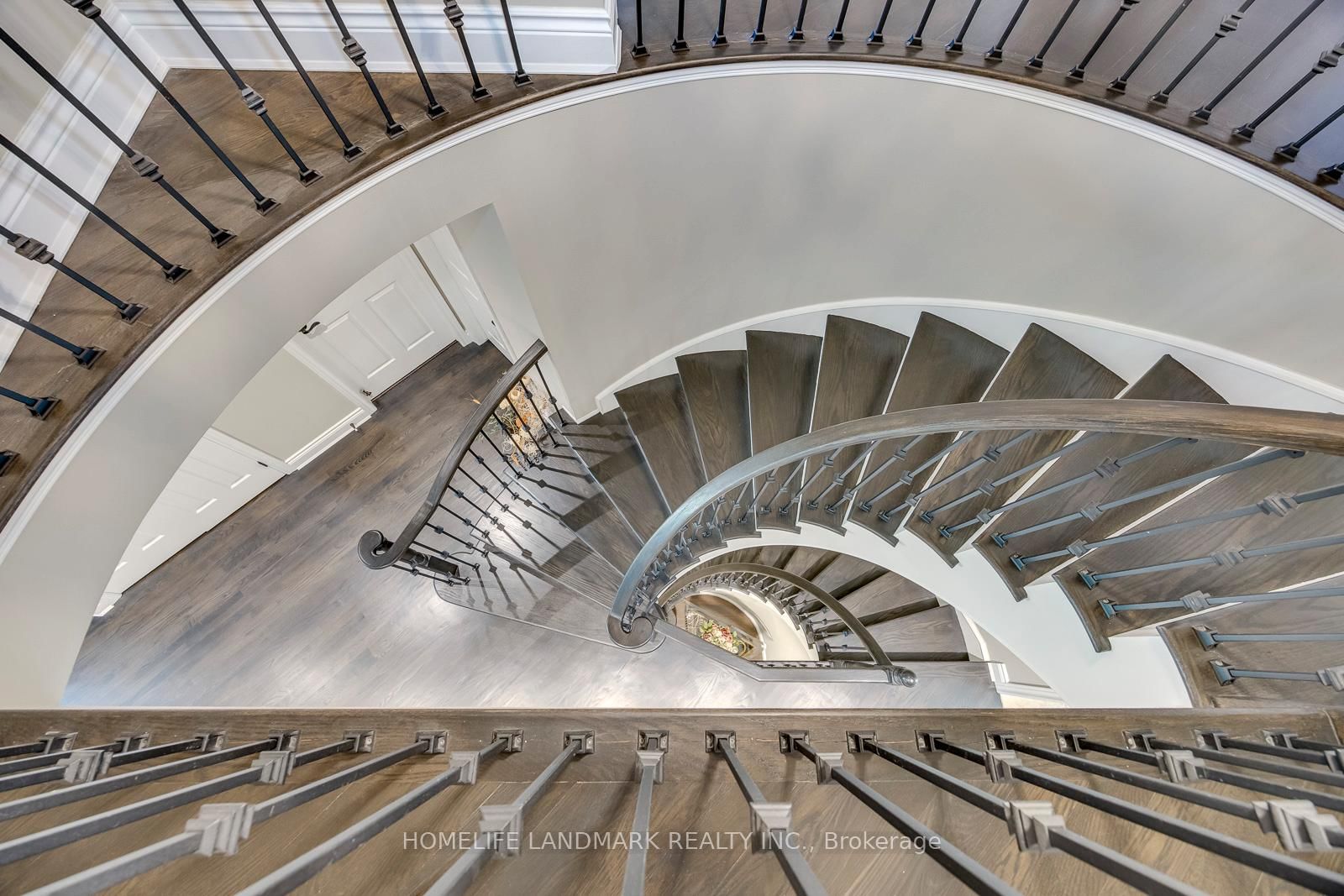 1248 Bowman Drive • Oakville, ON photo 21