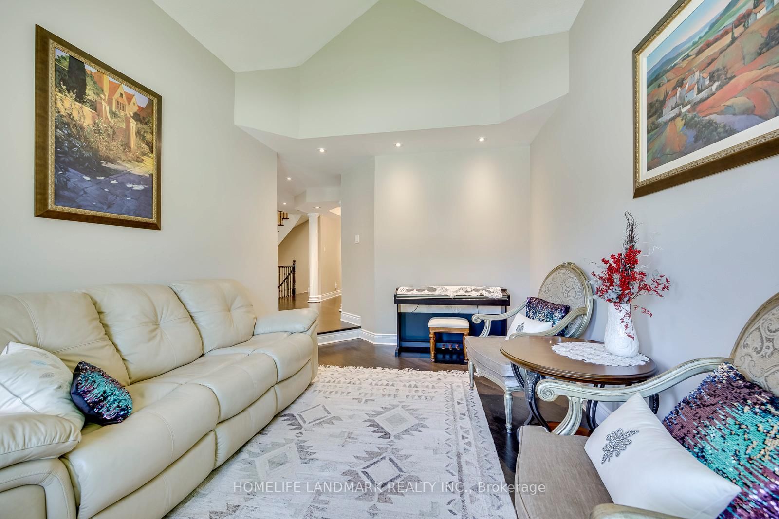 1248 Bowman Drive • Oakville, ON photo 4