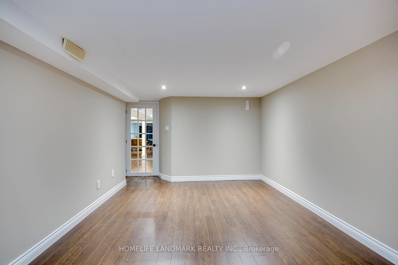 1248 Bowman Drive • Oakville, ON photo 42