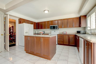 671 Peter Robertson Brampton,ON L6R 1L8 — Photo 10