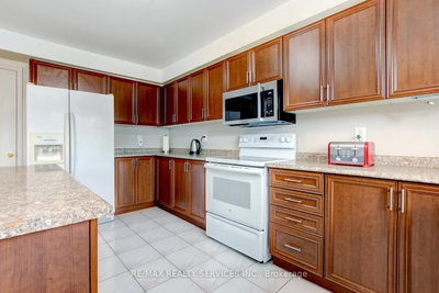 671 Peter Robertson Brampton,ON L6R 1L8 — Photo 13