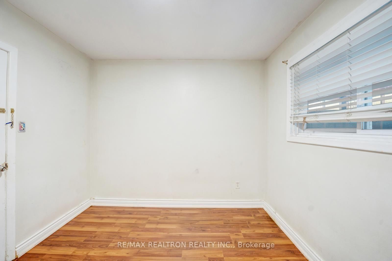 43 Lindylou Road • Toronto, ON photo 25