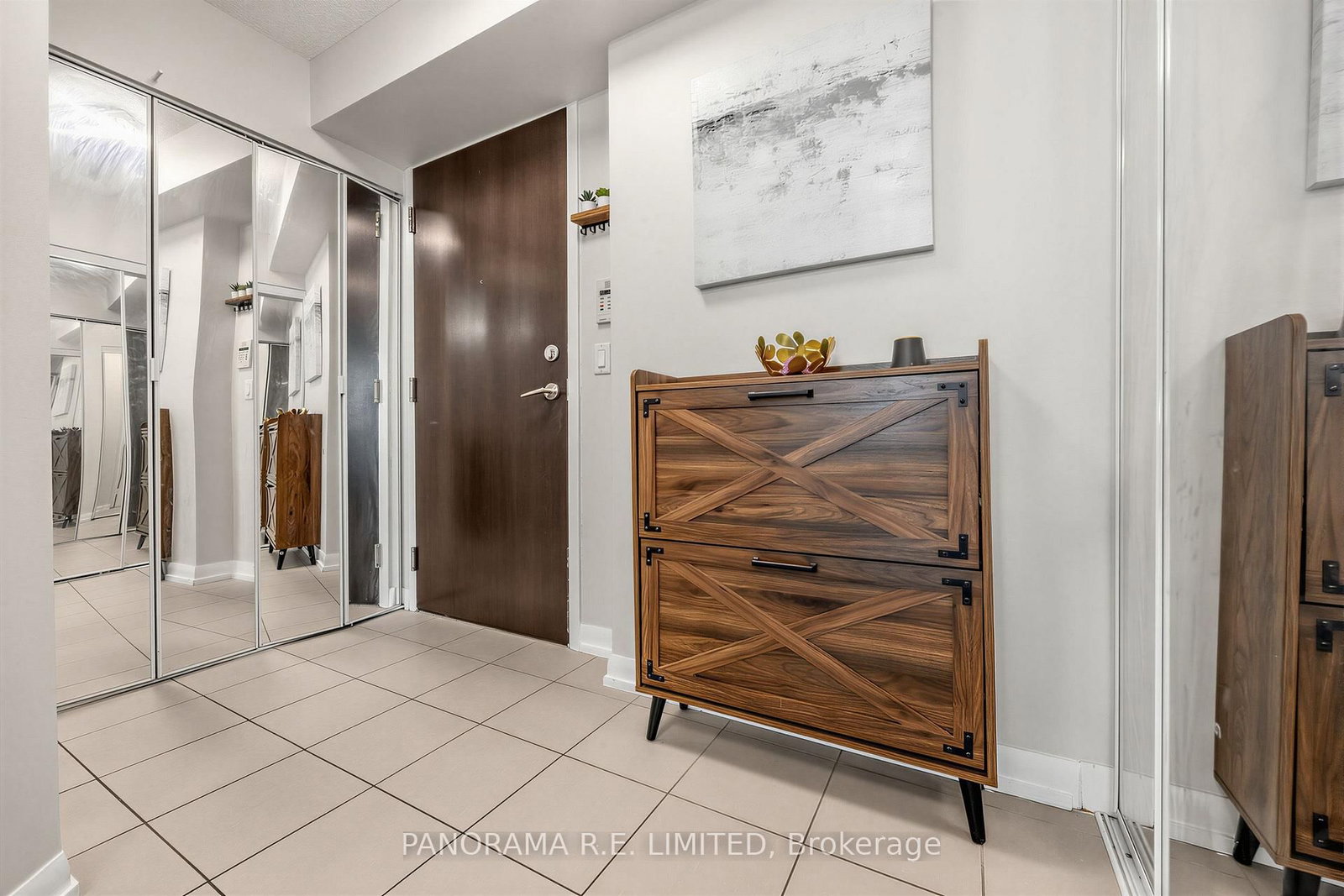 215 Sherway Gardens Road • #807 • Toronto, ON photo 14