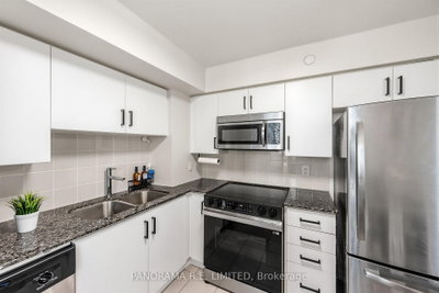 215 Sherway Gardens Road • #807 • Toronto, ON photo 7