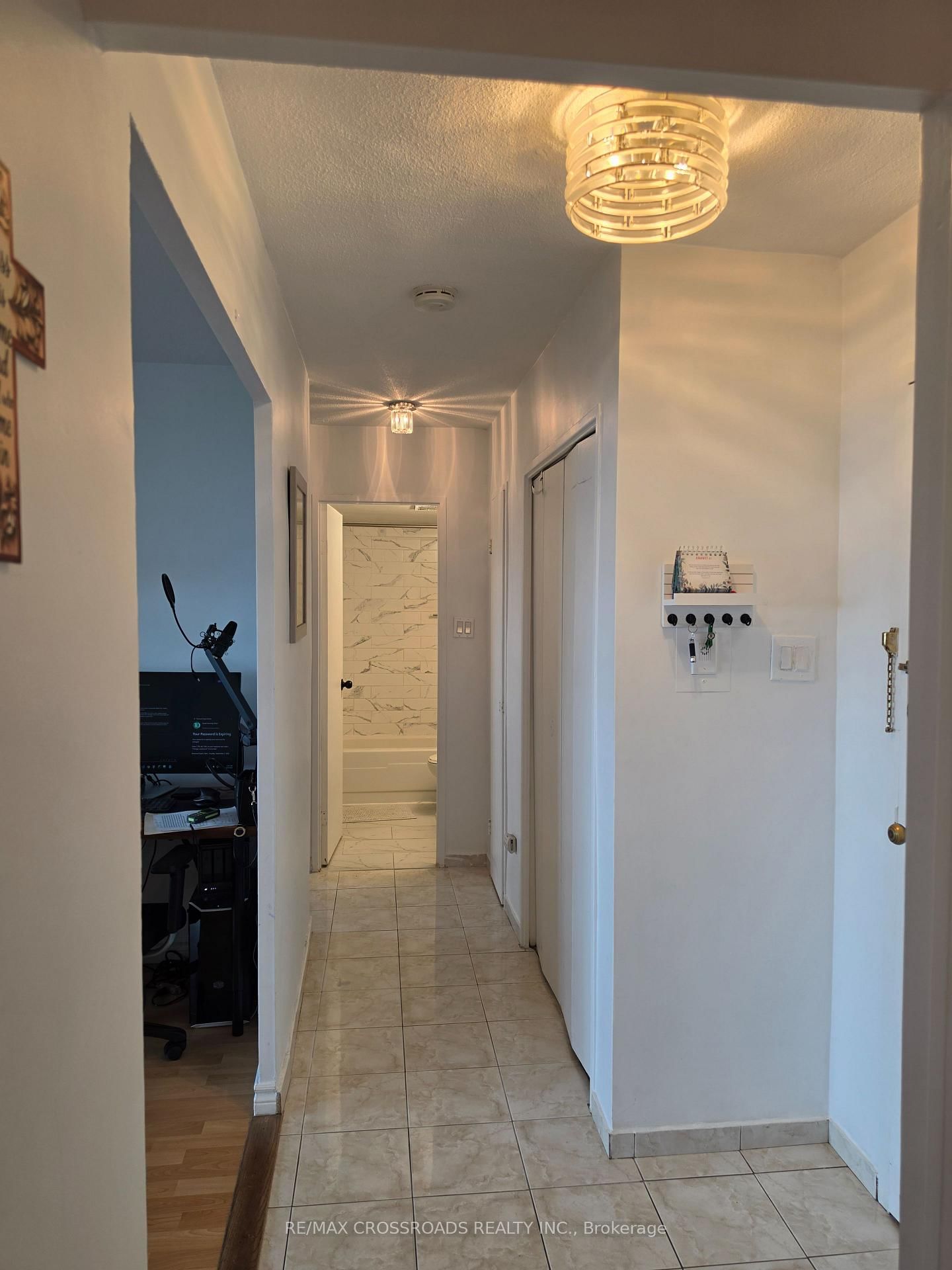 5 Frith Road • #1004 • Toronto, ON photo 20