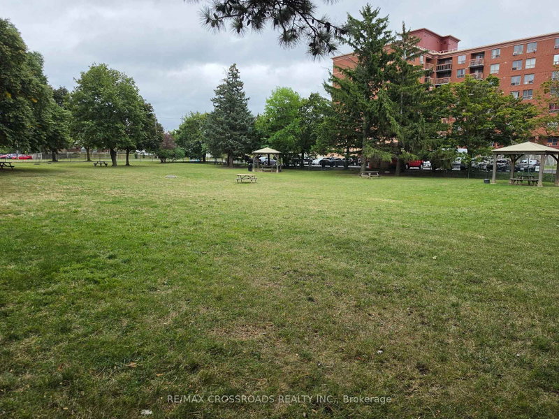 5 Frith Toronto,ON M3N 2L5 — Photo 27