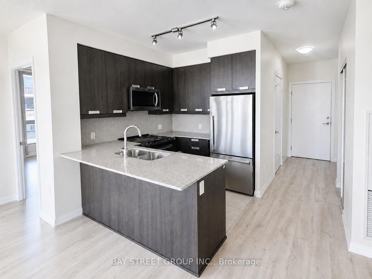 65 Watergarden Drive • #302 • Mississauga, ON photo 6