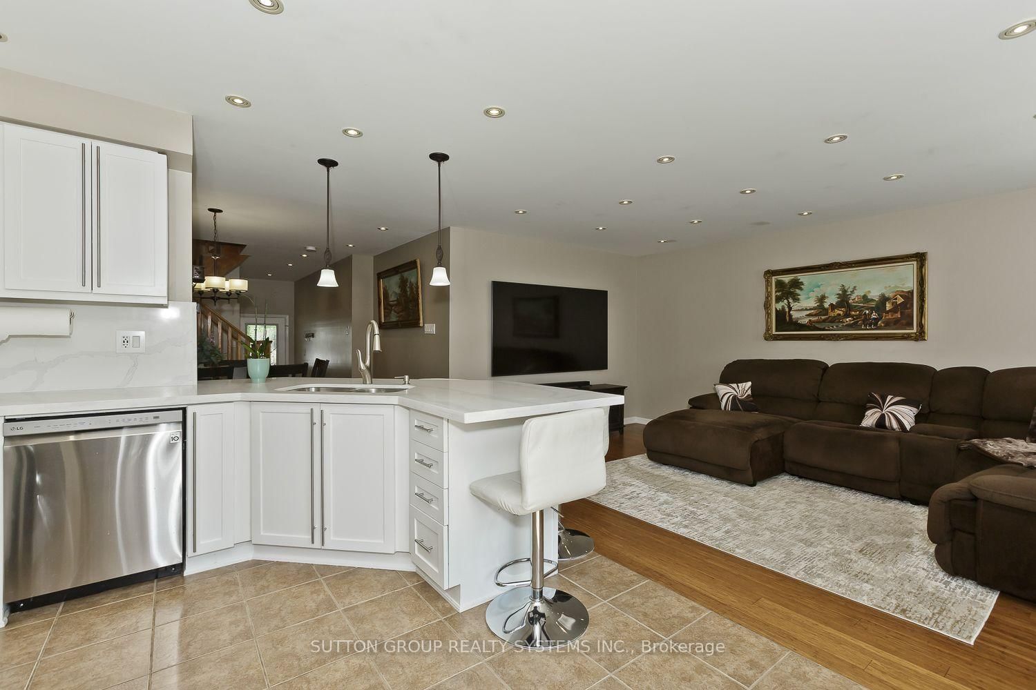 777 Shortreed Crescent • Milton, ON photo 12