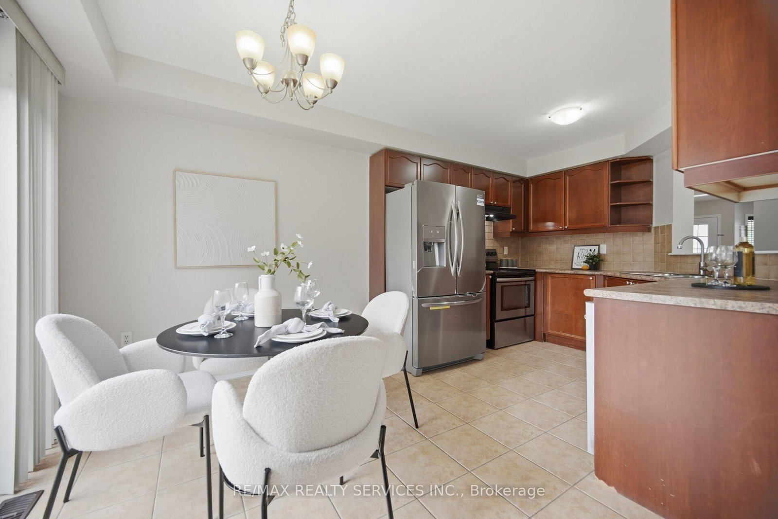 9 Ollie Avenue • Brampton, ON photo 14