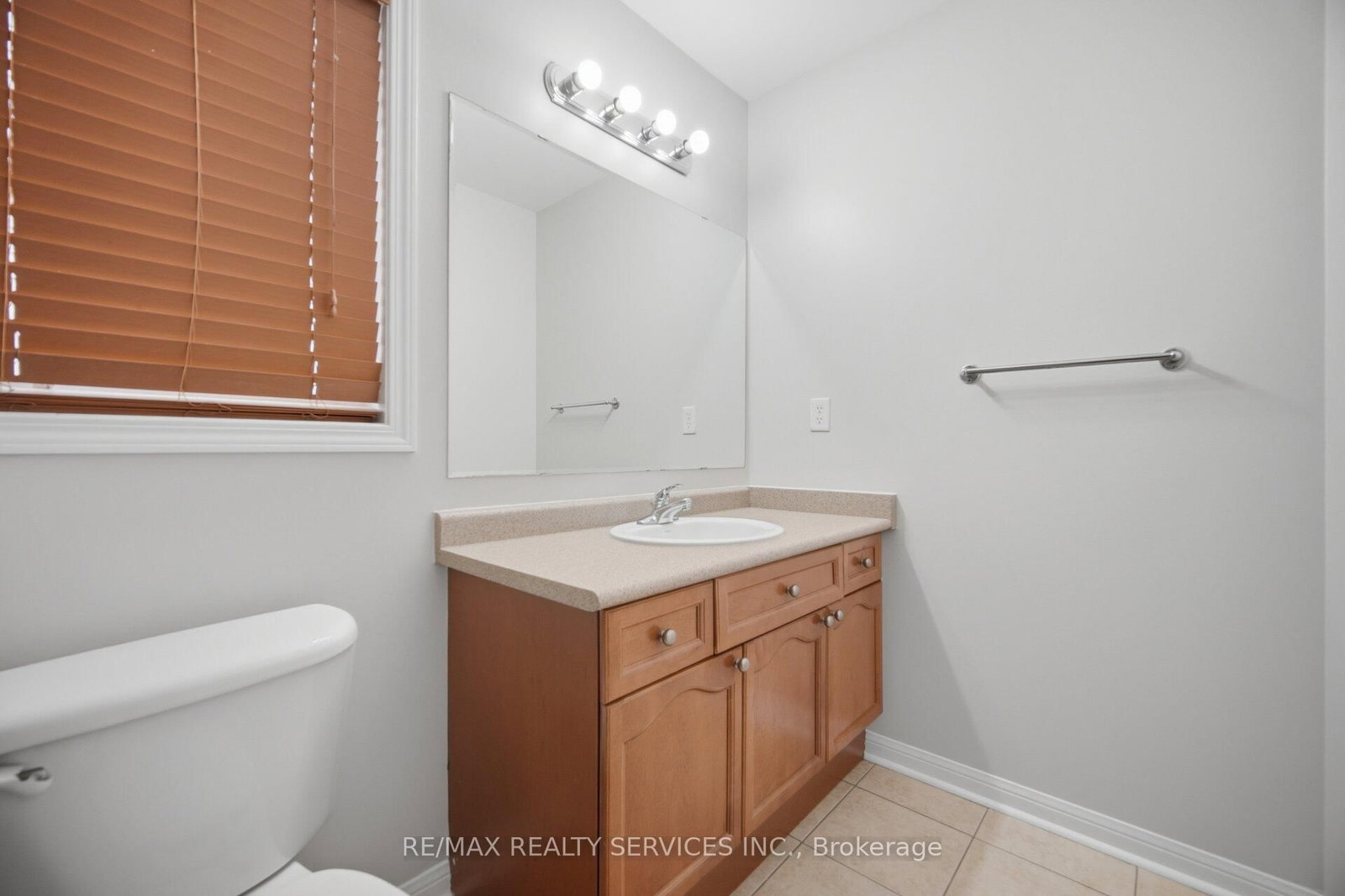 9 Ollie Avenue • Brampton, ON photo 35