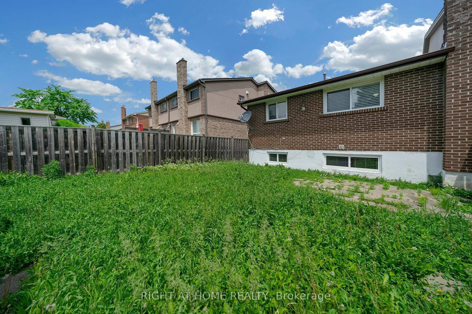 3241 Mccarthy Court • Mississauga, ON photo 10