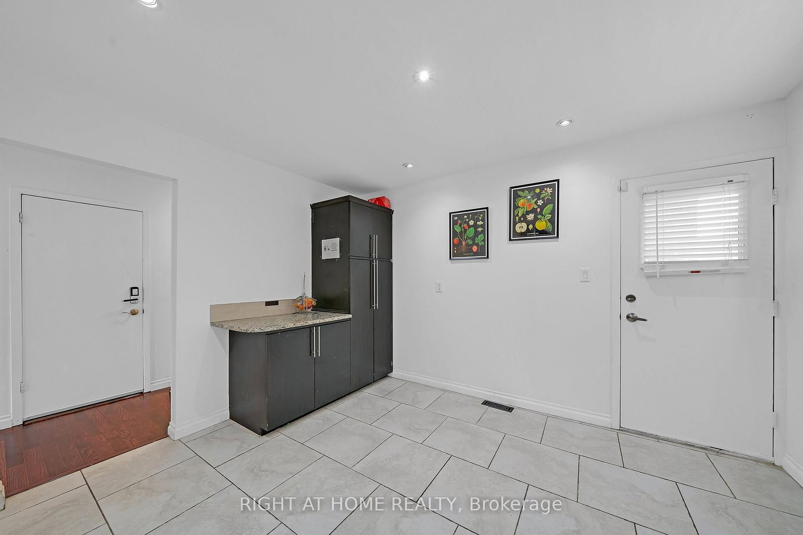 3241 Mccarthy Court • Mississauga, ON photo 21