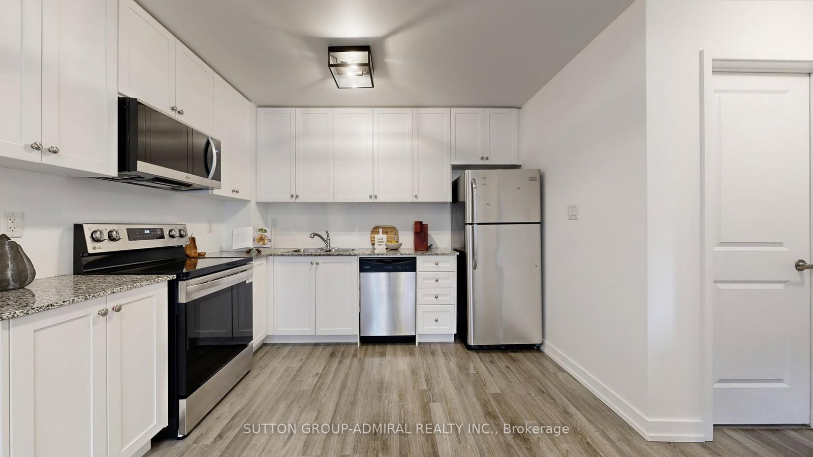 867 Wilson Avenue • #1B • Toronto, ON photo 11