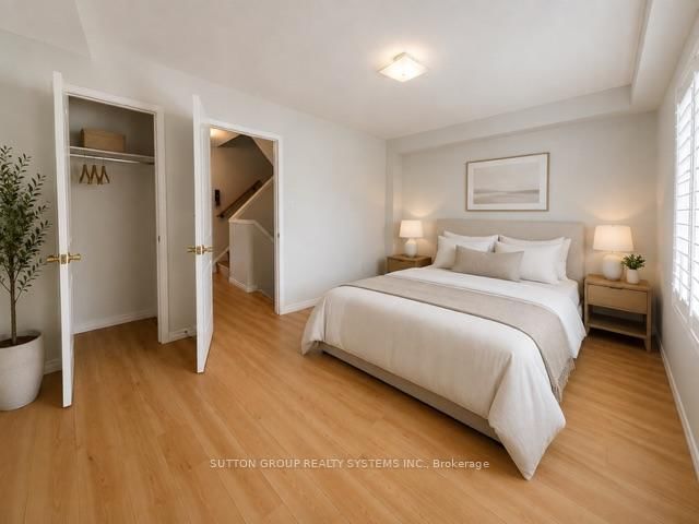 435 Hensall Mississauga,ON L5A 4P1 — Photo 19