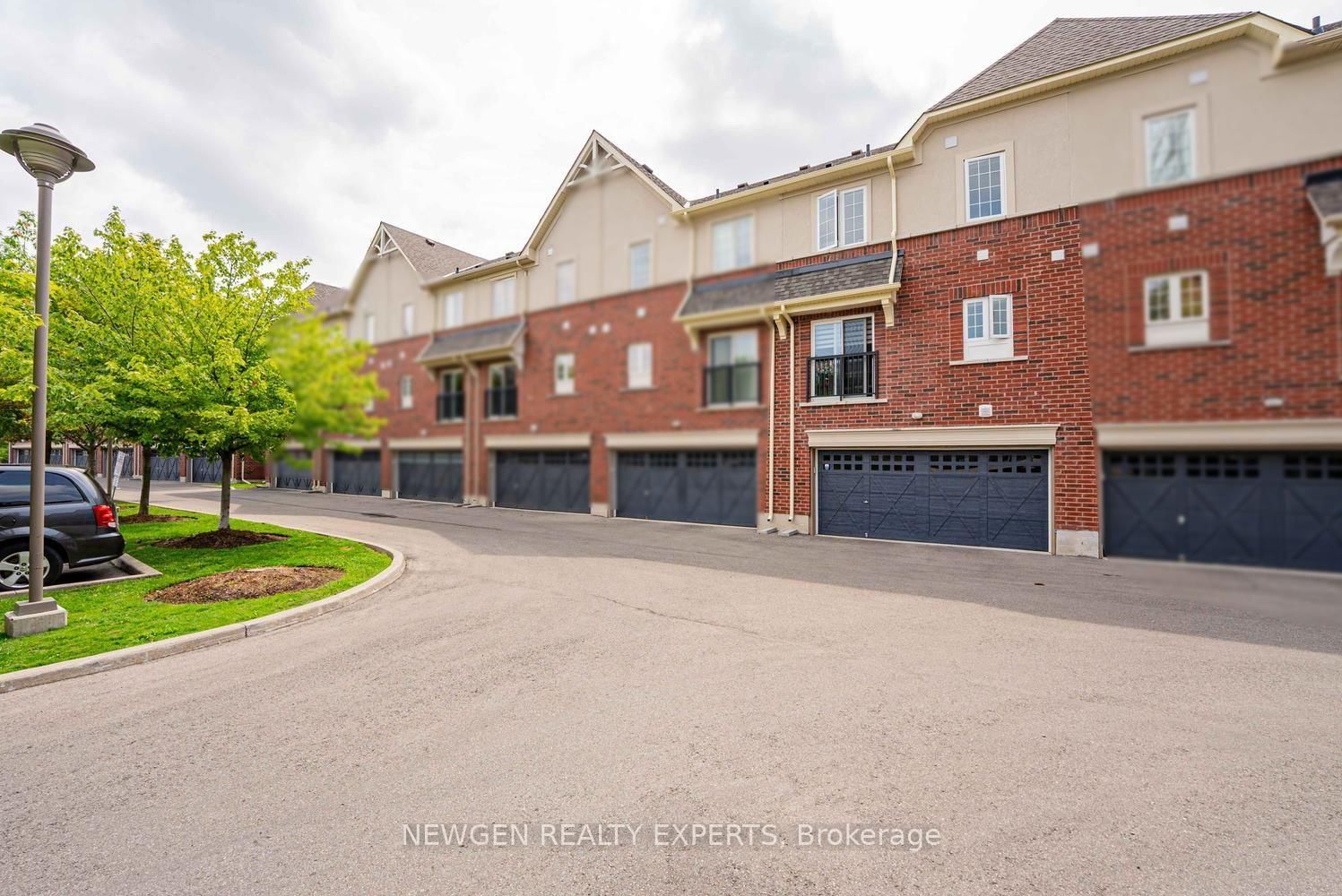 109 Georgian Drive • #21 • Oakville, ON photo 38
