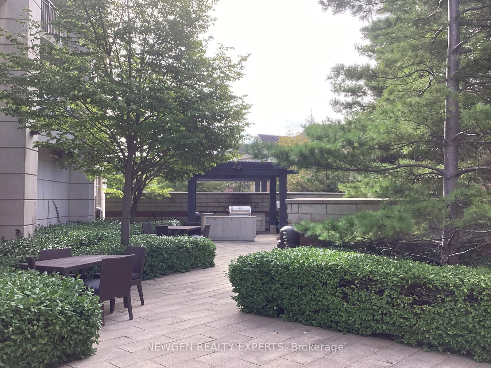 109 Georgian Drive • #21 • Oakville, ON photo 44
