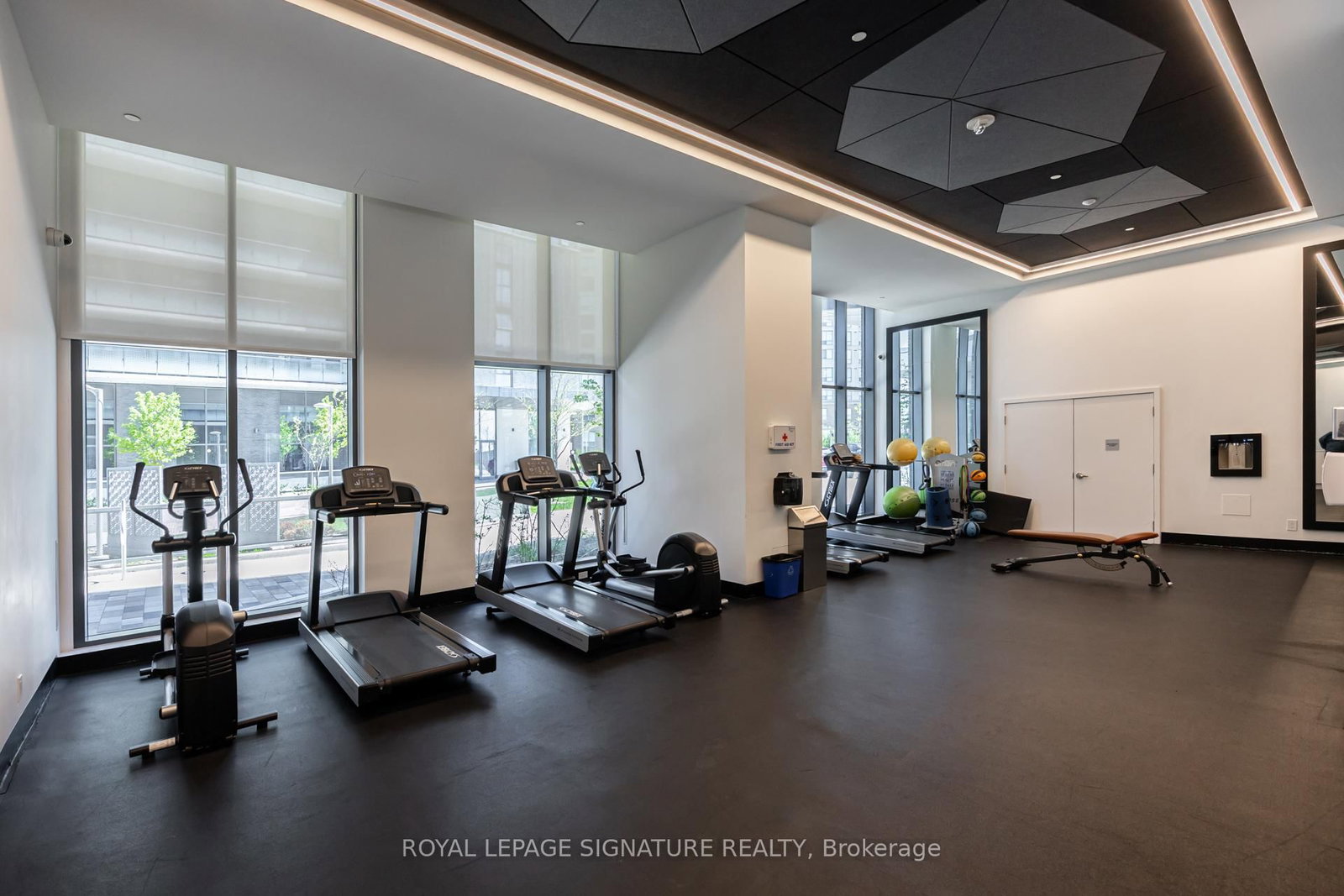 30 Samuel Wood Way • #2008 • Toronto, ON photo 19