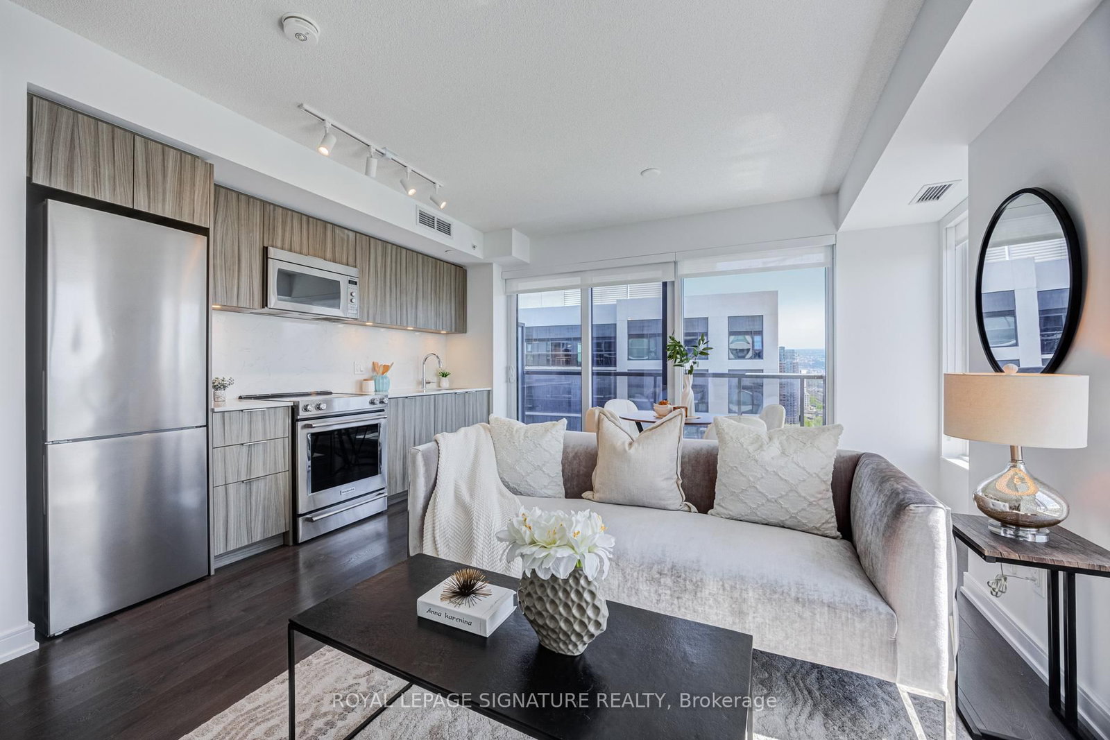 30 Samuel Wood Way • #2008 • Toronto, ON photo 2