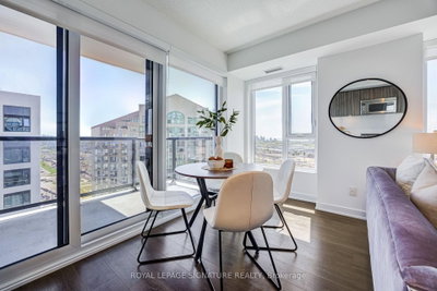 30 Samuel Wood Way • #2008 • Toronto, ON photo 4