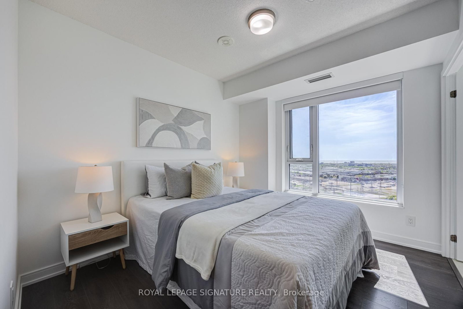 30 Samuel Wood Way • #2008 • Toronto, ON photo 6