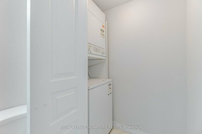 3939 Duke Of York Mississauga,ON L5B 4N2 — Photo 17
