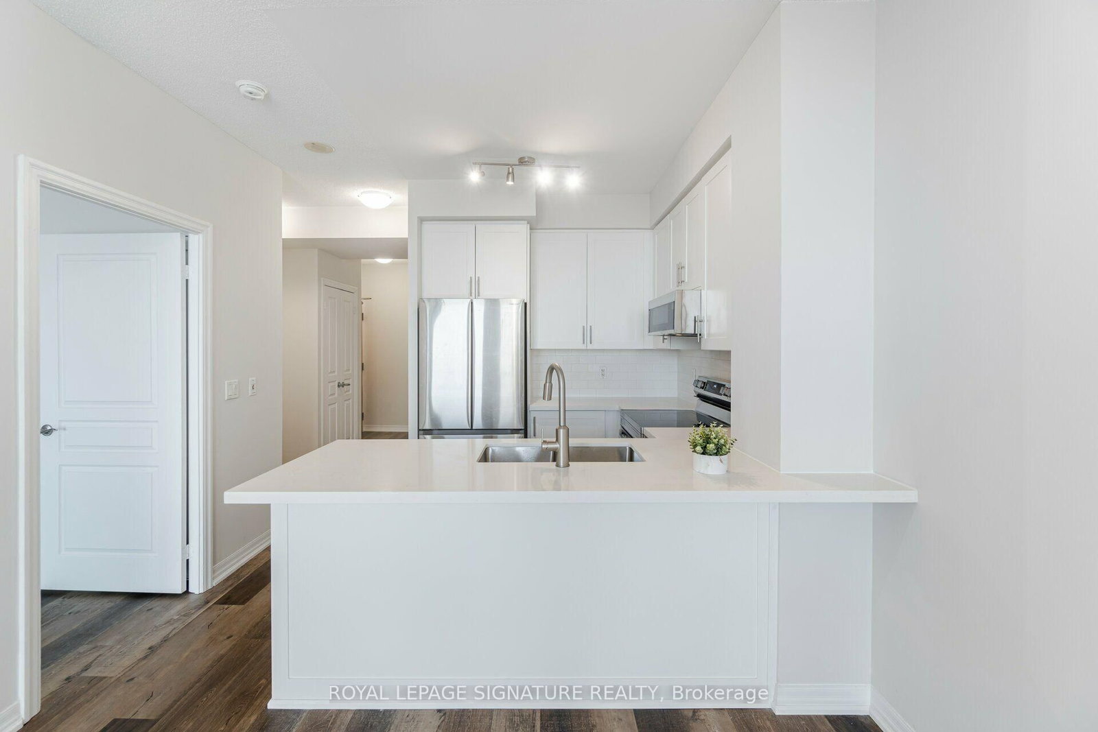 3939 Duke of York Boulevard • #3106 • Mississauga, ON photo 4