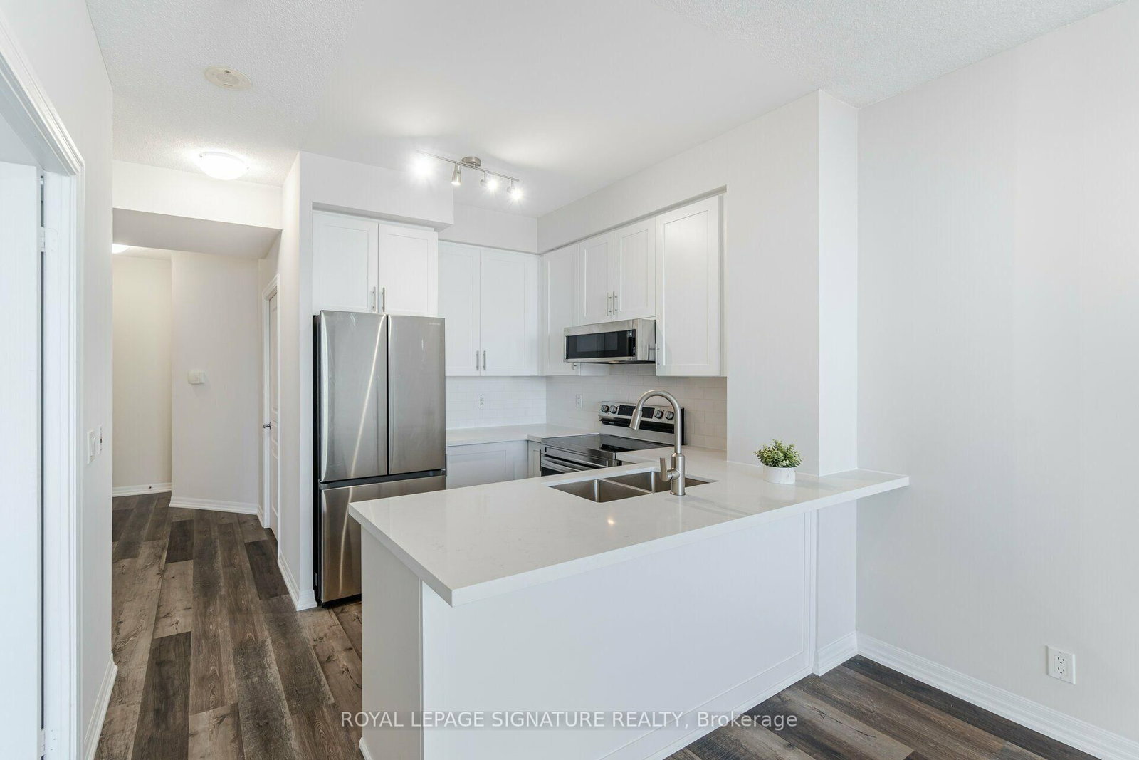3939 Duke of York Boulevard • #3106 • Mississauga, ON photo 5