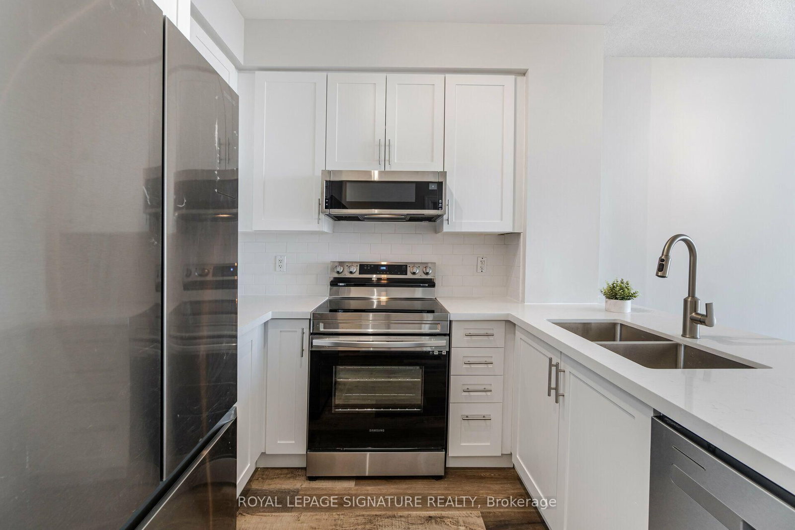 3939 Duke of York Boulevard • #3106 • Mississauga, ON photo 6