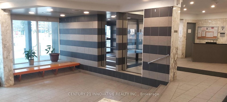 403 - 5 San Romanoway Way