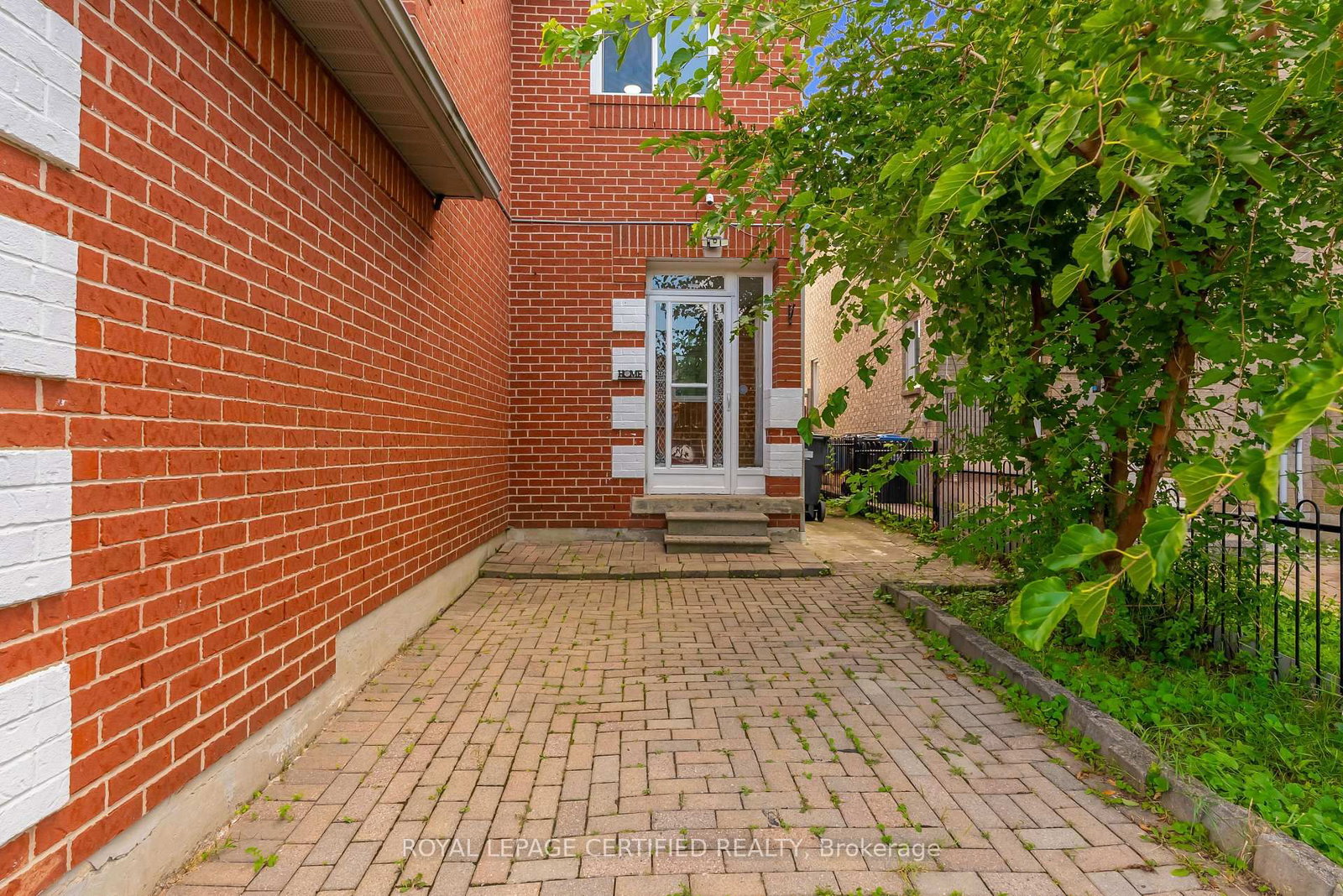5639 Whistler Crescent • Mississauga, ON photo 4