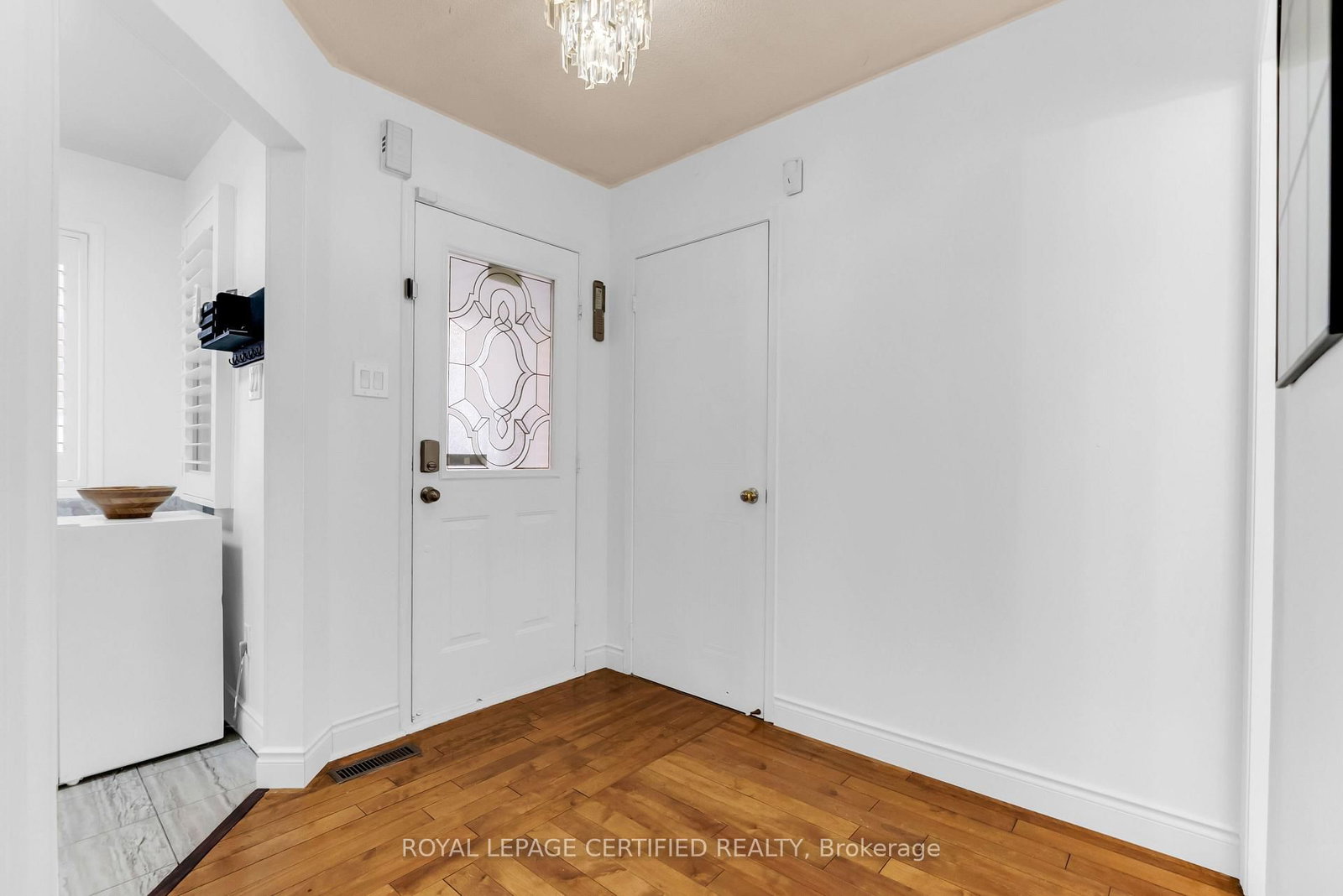 5639 Whistler Crescent • Mississauga, ON photo 6