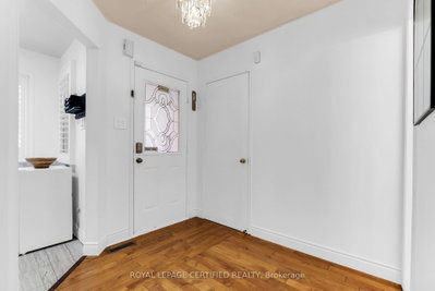 5639 Whistler Crescent • Mississauga, ON photo 6