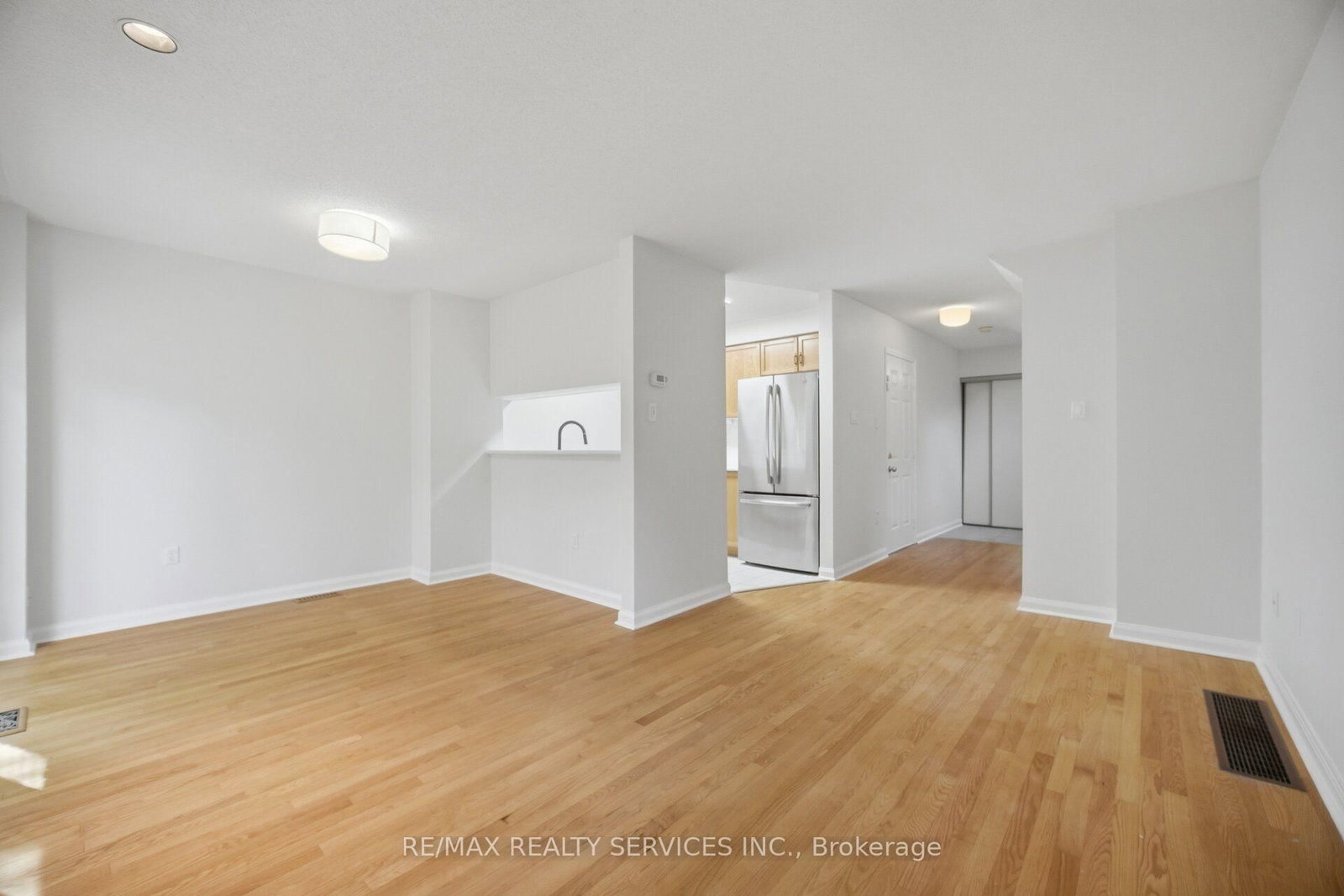 3100 Fifth Line W • #49 • Mississauga, ON photo 9