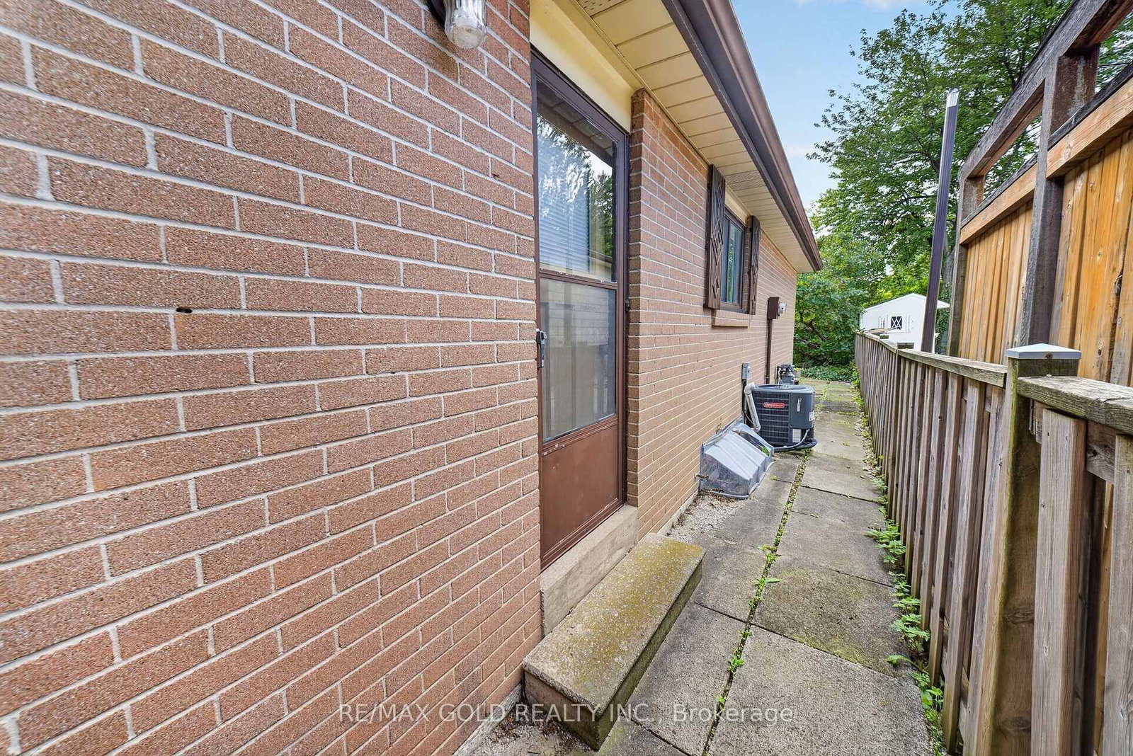25 Drayton Crescent • Brampton, ON photo 35