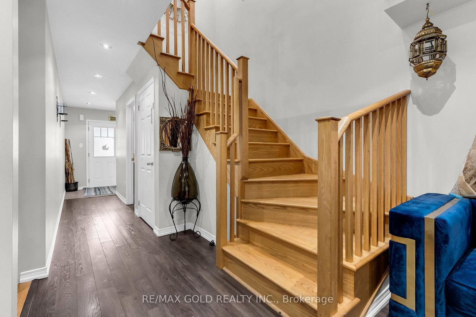 486 Queen Mary Drive • Brampton, ON photo 12