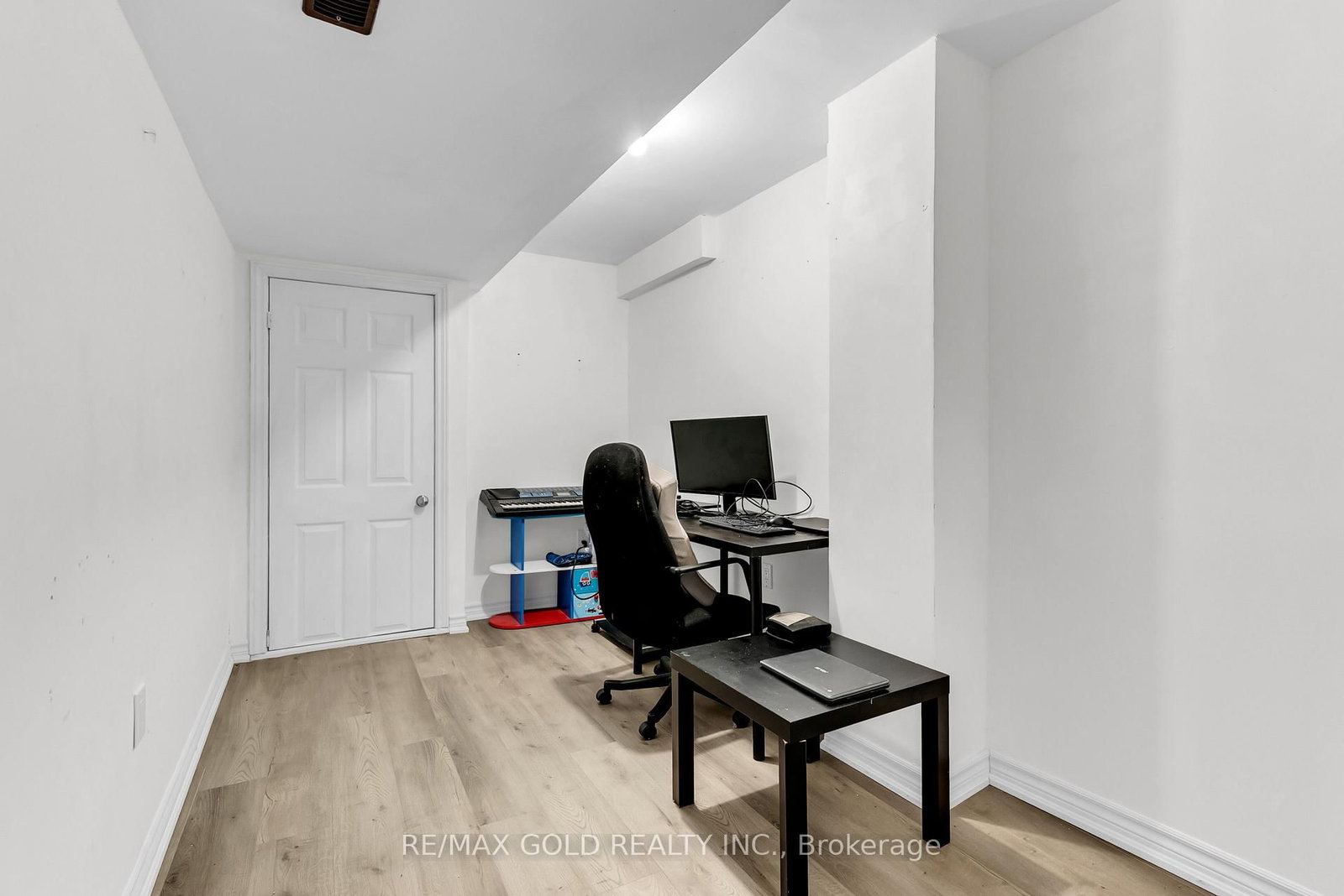 486 Queen Mary Drive • Brampton, ON photo 31