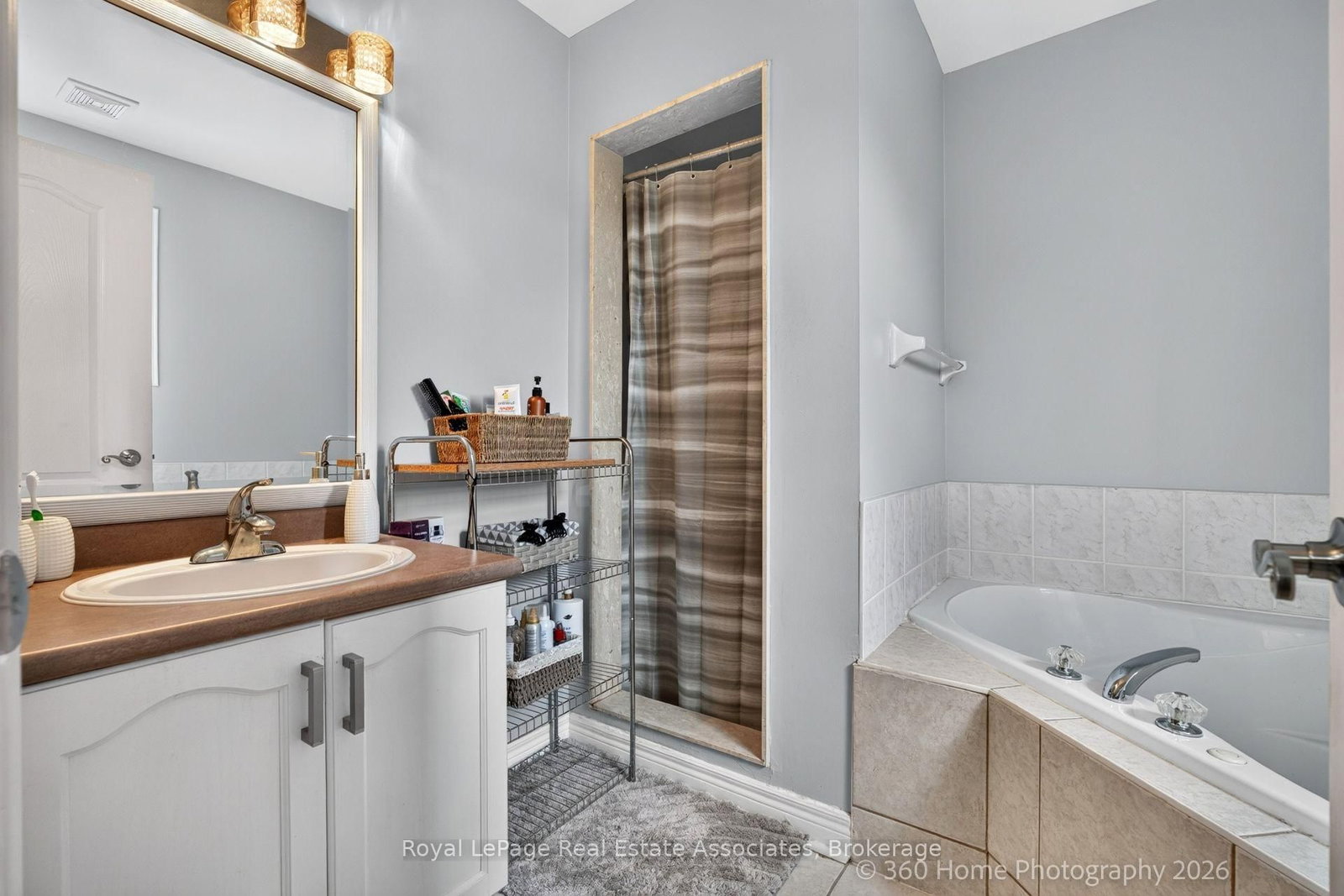 43 Hillsburgh Drive • Brampton, ON photo 18