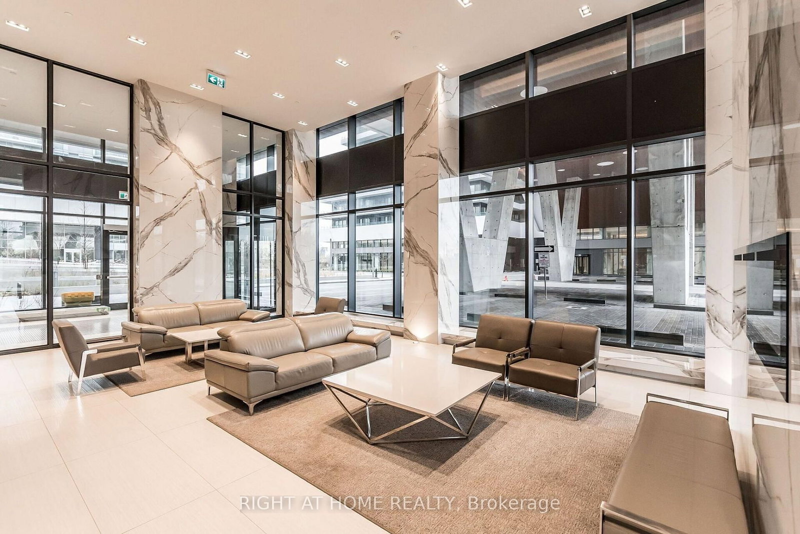 30 Shore Breeze Drive • #431 • Toronto, ON photo 3