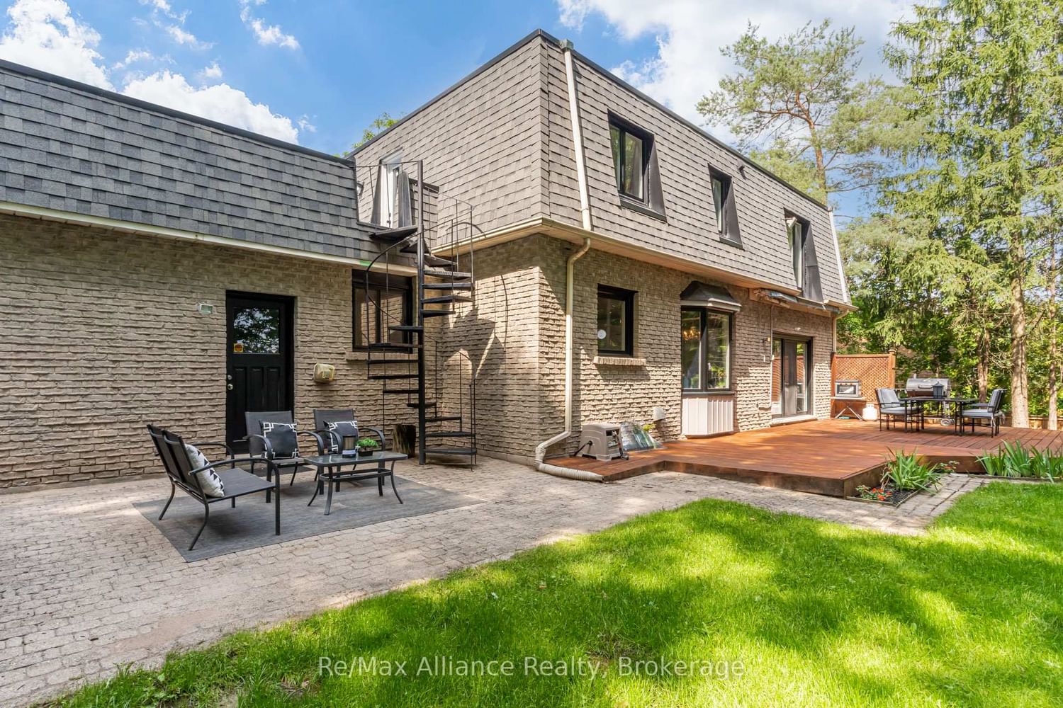 1168 Havendale Boulevard • Burlington, ON photo 43
