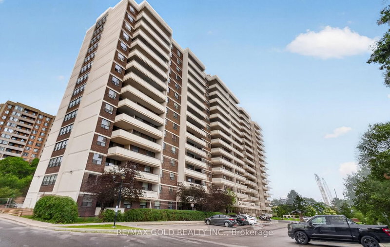 1109 - 3 Lisa Street