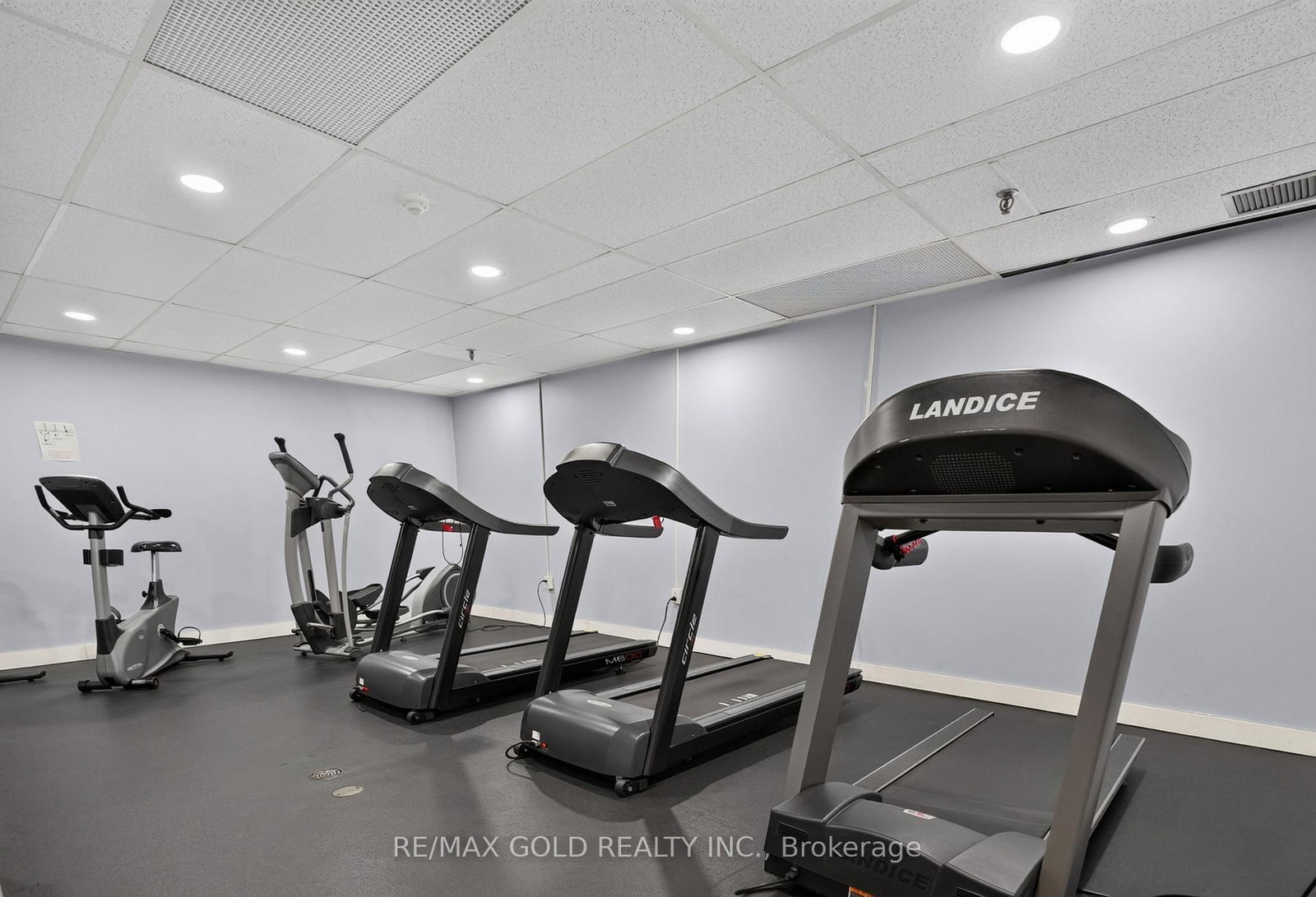 3 Lisa Street • #1109 • Brampton, ON photo 40