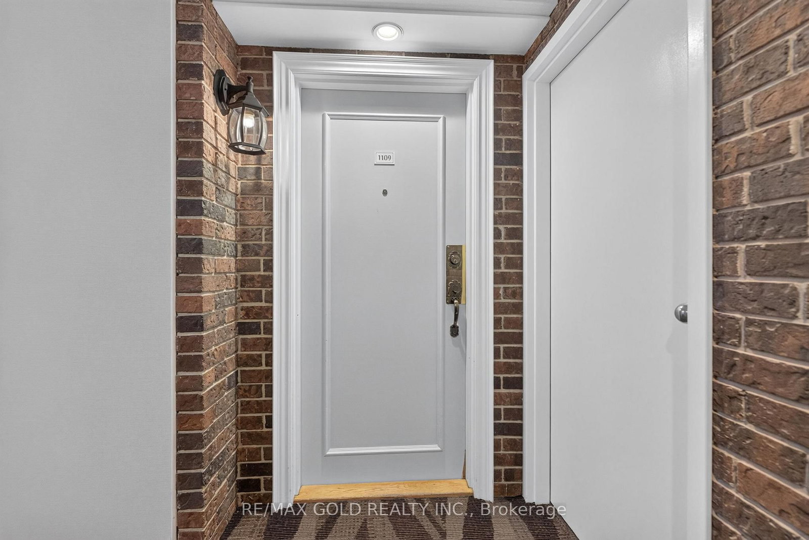 3 Lisa Street • #1109 • Brampton, ON photo 5