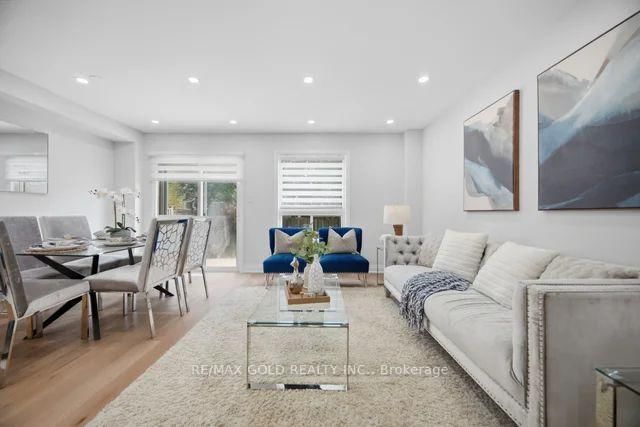 7334 Lowville Heights • Mississauga, ON photo 13